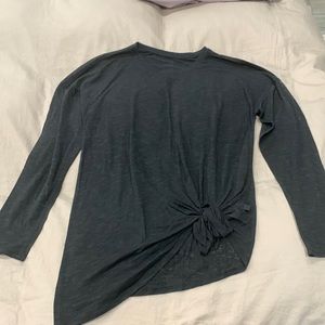 LULU LEMON SPORTS LONG SLEEVE